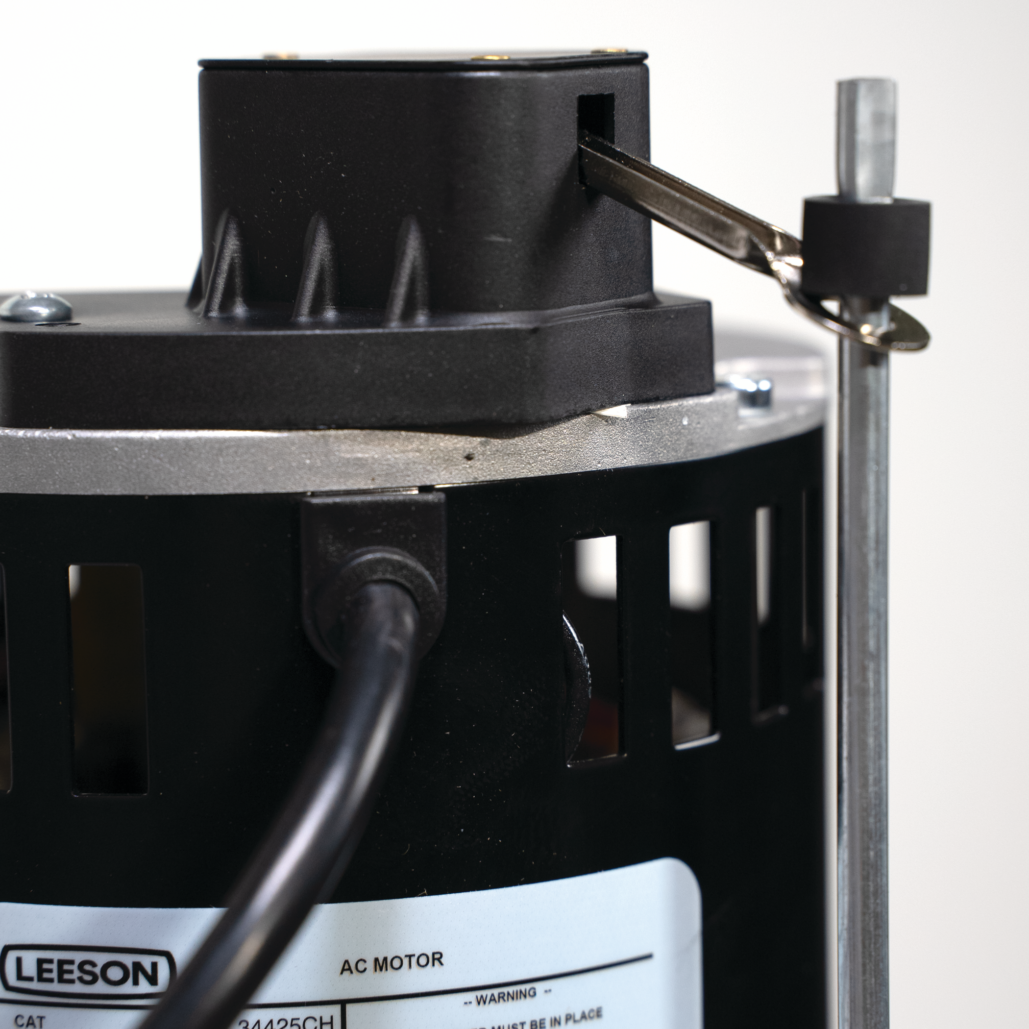 Model 84 Pedestal Pump